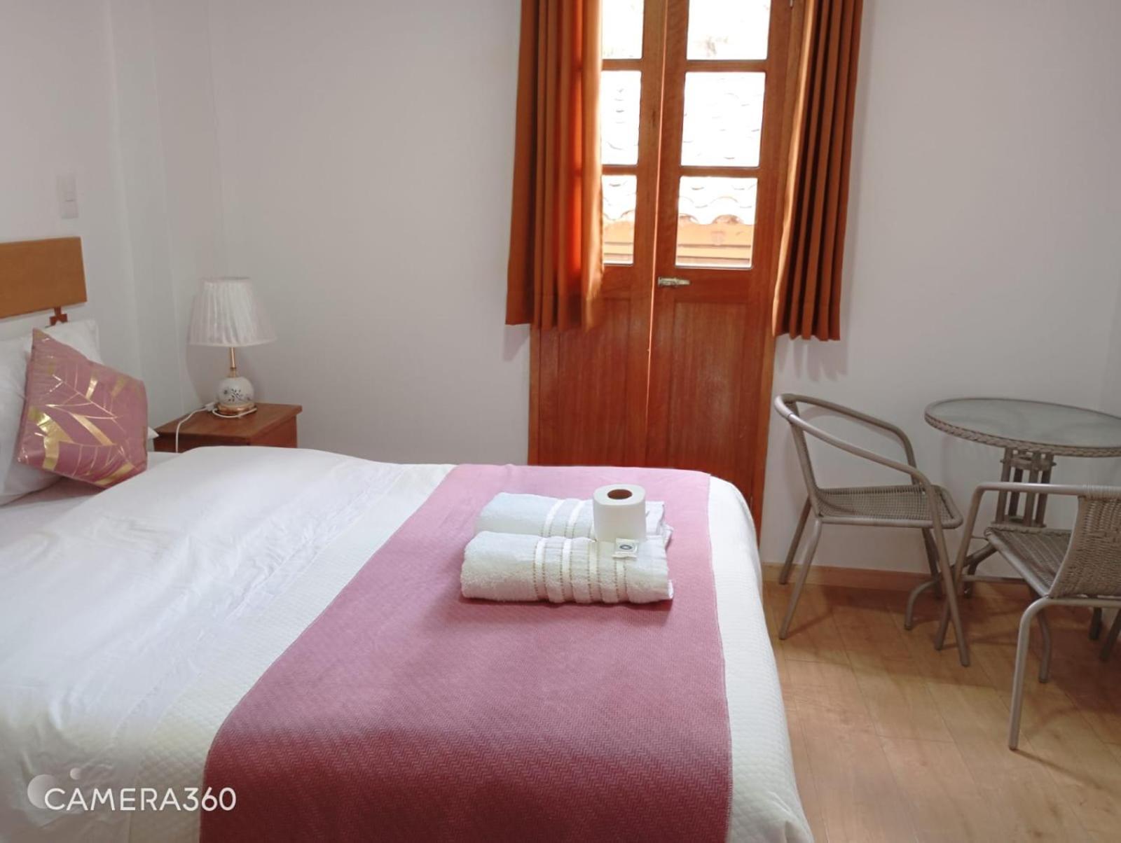 Qente Wings Hotell Ollantaytambo Eksteriør bilde